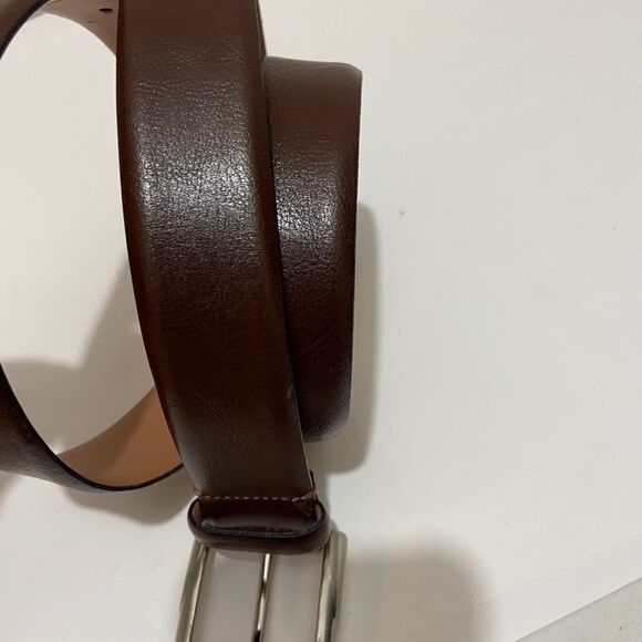 Trafalgar Rafferty Rich Dark  Brown Genuine Italian Leather Belt Size 40 - Picture 1 of 5